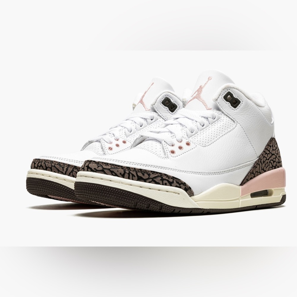 🆕‼️ Women’s Air Jordan 3 “Dark Mocha” (Size W 9/ M 7.5)